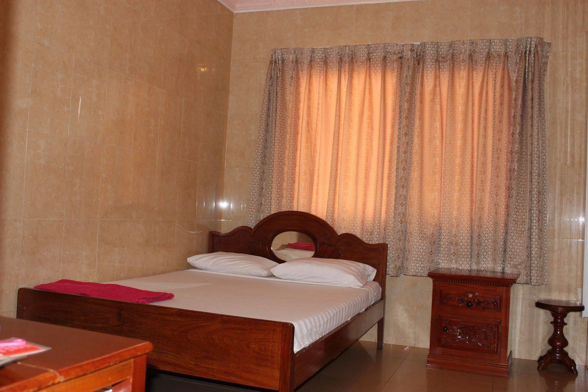 Lucky 1 Guesthouse Phnom Penh Eksteriør bilde